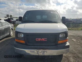 2014 GMC Savana Cargo Van with VIN 1GTW7FCAXE1172325, listed as a Copart auction lot 76668414 with 0 mi miles and Salvage Title. Bid and sale history available at carsss.com. Image 5.