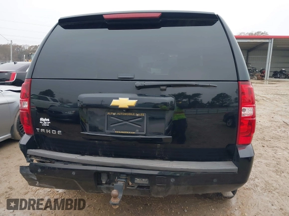 2014 Chevrolet Tahoe LT z VIN 1GNSCBE04ER143872, wystawiony jako IAAI lot #41377204 z przebiegiem 119 533 mil mil oraz . Historia ofert i sprzedaży dostępna na DreamBid. Obrazek 16.