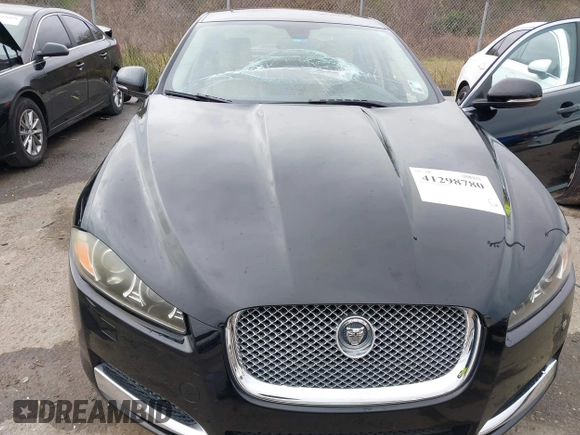2013 Jaguar XF I4 RWD with VIN SAJWA0ES3DPS74714, listed as a IAAI auction lot 41298780 with 130,359 mi miles. Bid and sale history available at carsss.com. Image 6.