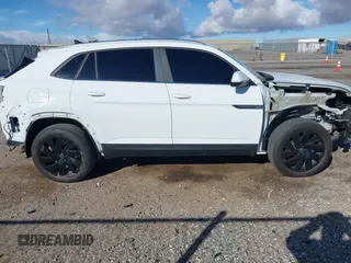 2024 Volkswagen Atlas SE with VIN 1V2KE2CA8RC231006, listed as a IAAI auction lot 41741151 with 15,291 mi miles and . Bid and sale history available at DreamBid. Image 14.
