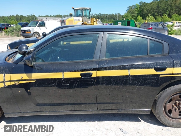 2014 Dodge Charger Police with VIN 2C3CDXAT3EH186045, listed as a IAAI auction lot 42136164 with 151,761 mi miles and . Bid and sale history available at carsss.com. Image 14.