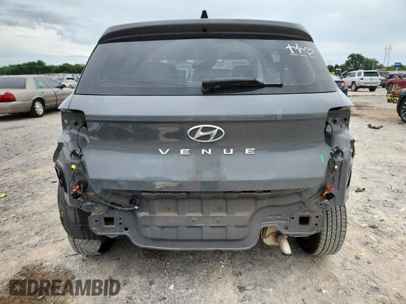 2022 Hyundai Venue SE with VIN KMHRB8A30NU141607, listed as a Copart auction lot 63023035 with 59,676 mi miles and Salvage title. Bid and sale history available at DreamBid. Image 6.