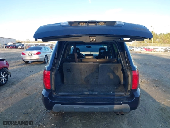 2004 Honda Pilot EX with VIN 2HKYF18564H566356, listed as a IAAI auction lot 41226359 with 363,625 mi miles. Bid and sale history available at carsss.com. Image 18.