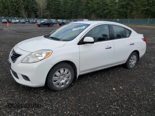 2014 Nissan Versa SV with VIN 3N1CN7AP2EL830172, listed as a Copart auction lot 51309265 with 163,982 mi miles and Clean Title. Bid and sale history available at carsss.com. Image 1.