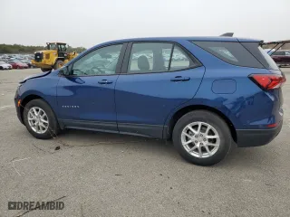 2022 Chevrolet Equinox LS with VIN 2GNAXSEV4N6106117, listed as a Copart auction lot 86970264 with 41,584 mi miles and Salvage Title. Bid and sale history available at carsss.com. Image 2.