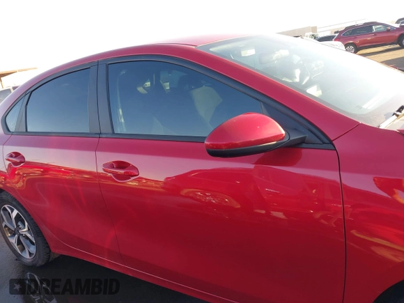 2021 Kia Forte FE with VIN 3KPF24AD9ME387707, listed as a IAAI auction lot 41020343 with 68,737 mi miles. Bid and sale history available at carsss.com. Image 14.