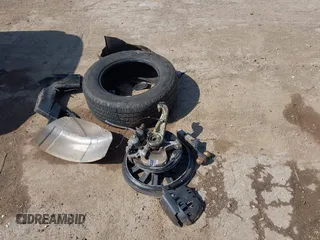 2022 GMC Canyon 4WD Elevation с VIN 1GTG6CEN6N1322470, выставлен на аукционе IAAI как лот 42028059 с пробегом 23 985 миль миль и . История ставок и продаж доступна на DreamBid. Изображение 12.