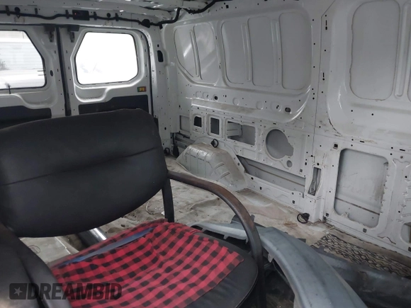 2017 Ford Transit с VIN 1FTYE9ZM6HKA23703, выставлен на аукционе IAAI как лот 41880601 с пробегом Не указан миль и . История ставок и продаж доступна на DreamBid. Изображение 8.