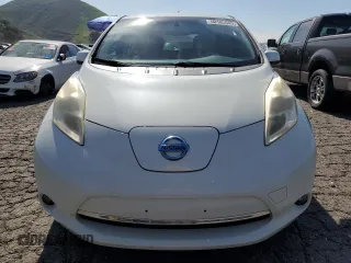 2011 Nissan LEAF SL-e with VIN JN1AZ0CP7BT000987, listed as a Copart auction lot 50105945 with 168,027 mi miles and Clean Title. Bid and sale history available at carsss.com. Image 5.