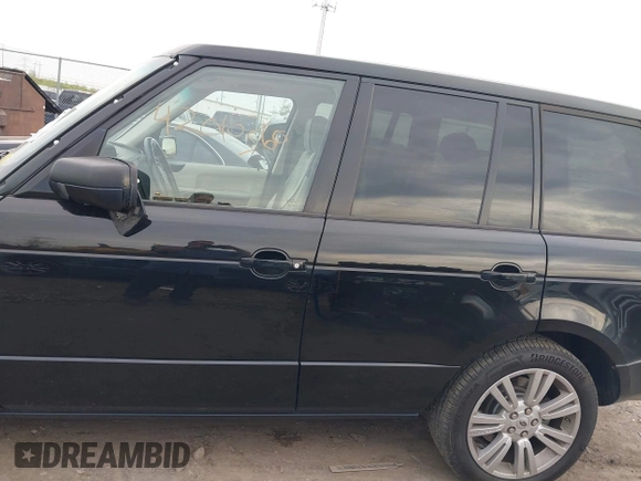 2008 Land Rover Range Rover SC with VIN SALMF13408A289044, listed as a IAAI auction lot 42010360 with 125,929 mi miles and . Bid and sale history available at DreamBid. Image 15.
