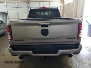 2021 Ram 1500 Big Horn z VIN 1C6SRFFT2MN598580, wystawiony jako Copart lot #52394285 z przebiegiem 34 468 mil mil oraz Szkoda całkowita • Salvage title. Historia ofert i sprzedaży dostępna na DreamBid. Obrazek 6.