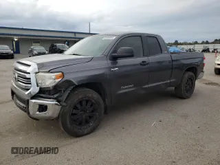 2017 Toyota Tundra 2WD SR5 with VIN 5TFRW5F16HX228719, listed as a Copart auction lot 83355554 with 136,672 mi miles and Clean Title. Bid and sale history available at carsss.com. Image 1.