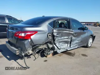 2019 Nissan Sentra SV z VIN 3N1AB7AP5KY312085, wystawiony jako IAAI lot #42311937 z przebiegiem 68 453 mil mil oraz . Historia ofert i sprzedaży dostępna na DreamBid. Obrazek 6.