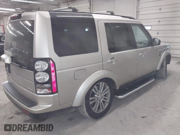 2016 Land Rover LR4 HSE Lux с VIN SALAK2V61GA807860, выставлен на аукционе IAAI как лот 42052264 с пробегом 175 301 миль миль и . История ставок и продаж доступна на DreamBid. Изображение 4.