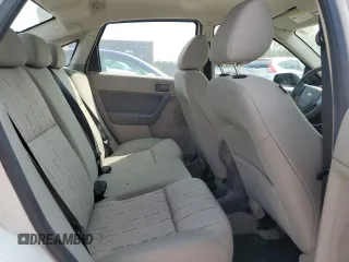 2010 Ford Focus SE with VIN 1FAHP3FN4AW101212, listed as a Copart auction lot 70290324 with 142,058 mi miles and Non Repairable. Bid and sale history available at carsss.com. Image 10.