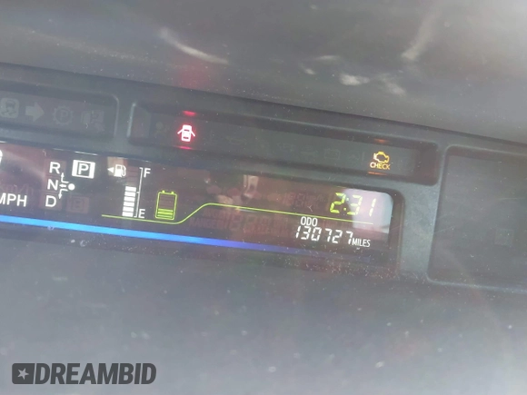 2017 Toyota Prius v Two with VIN JTDZN3EU4HJ066269, listed as a IAAI auction lot 41648895 with 130,727 mi miles. Bid and sale history available at carsss.com. Image 7.