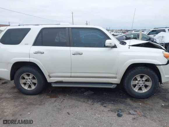 2010 Toyota 4Runner SR5 with VIN JTEZU5JR3A5012665, listed as a IAAI auction lot 41380625 with 603,729 mi miles. Bid and sale history available at carsss.com. Image 13.