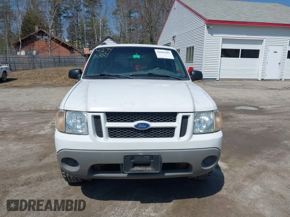 2002 Ford Explorer Sport Value z VIN 1FMYU60E62UD21697, wystawiony jako IAAI lot #42045381 z przebiegiem 122 286 mil mil oraz . Historia ofert i sprzedaży dostępna na DreamBid. Obrazek 13.