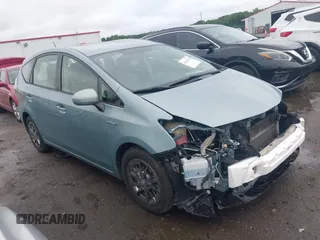 2015 Toyota Prius Two with VIN JTDZN3EU8FJ033529, listed as a IAAI auction lot 42235439 with 102,513 mi miles and . Bid and sale history available at DreamBid. Image 1.