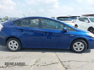 2011 Toyota Prius I with VIN JTDKN3DU4B5359480, listed as a IAAI auction lot 42161379 with 353,592 mi miles. Bid and sale history available at carsss.com. Image 13.