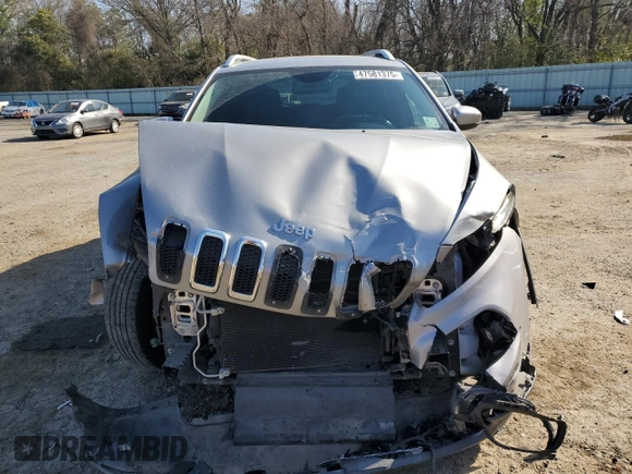 2015 Jeep Cherokee Latitude with VIN 1C4PJLCB5FW790959, listed as a Copart auction lot 47581375 with 157,139 mi miles and Salvage Title. Bid and sale history available at DreamBid. Image 5.