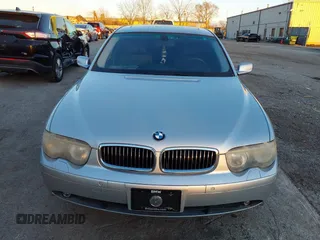 2003 BMW 7 Series 745i with VIN WBAGL63403DP64514, listed as a IAAI auction lot 41045246 with 111,000 mi miles and . Bid and sale history available at DreamBid. Image 6.