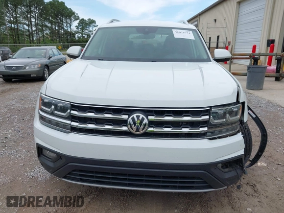 2019 Volkswagen Atlas SE with VIN 1V2WR2CA2KC545696, listed as a IAAI auction lot 42076774 with 138,564 mi miles and . Bid and sale history available at DreamBid. Image 11.