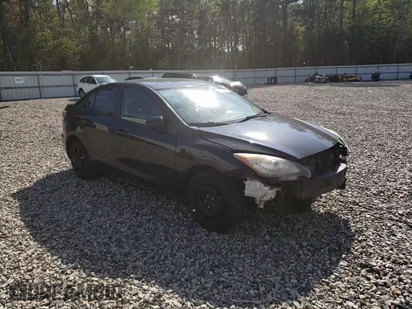 2013 Mazda 3 i SV z VIN JM1BL1TG4D1796203, wystawiony jako Copart lot #56365825 z przebiegiem 190 717 mil mil oraz Szkoda całkowita • Salvage title. Historia ofert i sprzedaży dostępna na DreamBid. Obrazek 14.