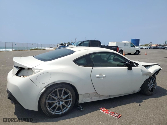 2023 Subaru BRZ Premium with VIN JF1ZDBC14P8703694, listed as a Copart auction lot 45189825 with 28,007 mi miles and Non Repairable. Bid and sale history available at carsss.com. Image 3.