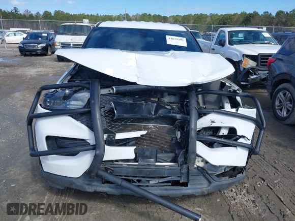 2022 Ford Police Interceptor Utility z VIN 1FM5K8AB9NGA26864, wystawiony jako IAAI lot #41629292 z przebiegiem Nie podano mil oraz . Historia ofert i sprzedaży dostępna na DreamBid. Obrazek 12.