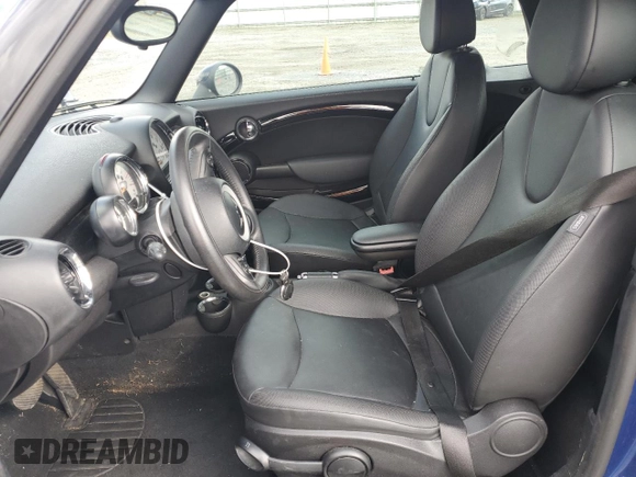 2014 MINI Convertible with VIN WMWZN3C55ET861078, listed as a Copart auction lot 50240665 with 50,541 mi miles and Salvage Title. Bid and sale history available at DreamBid. Image 7.