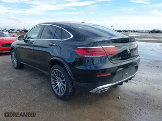2020 Mercedes-Benz GLC with VIN W1N0J8EB2LF823397, listed as a IAAI auction lot 41469142 with 86,252 mi miles. Bid and sale history available at carsss.com. Image 3.