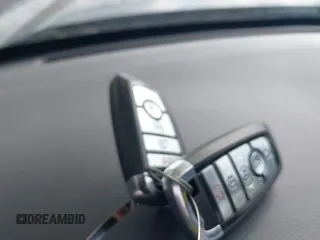 2025 Ford Explorer ST-Line с VIN 1FMUK7KH9SGA91850, выставлен на аукционе IAAI как лот 42028931 с пробегом 5 770 миль миль и . История ставок и продаж доступна на DreamBid. Изображение 11.