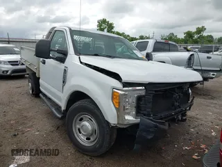 2017 Ford F-250 XL с VIN 1FDBF2A64HEC86581, выставлен на аукционе IAAI как лот 42197355 с пробегом 107 873 миль миль и . История ставок и продаж доступна на DreamBid. Изображение 1.