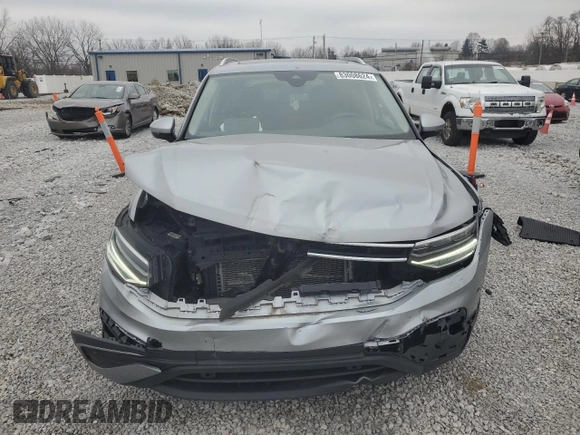 2023 Volkswagen Tiguan SE с VIN 3VVMB7AX8PM011840, выставлен на аукционе Copart как лот 83008624 с пробегом 23 847 миль миль и Списание • Salvage title. История ставок и продаж доступна на DreamBid. Изображение 5.