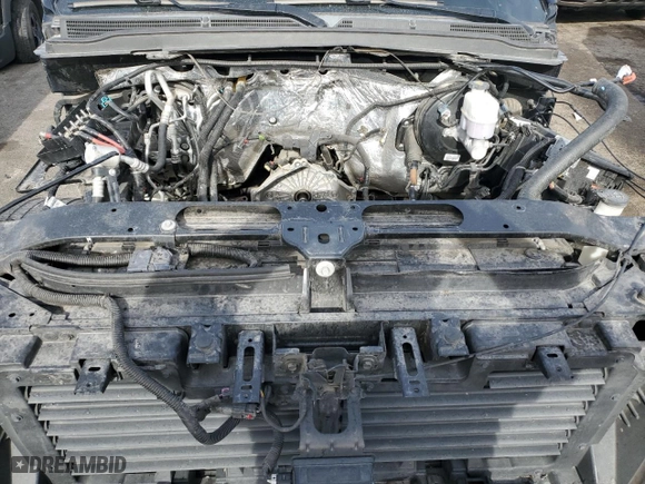 2015 Cadillac Escalade Premium with VIN 1GYS3CKJ0FR273896, listed as a Copart auction lot 84371124 with 60,569 mi miles and Salvage Title. Bid and sale history available at carsss.com. Image 12.