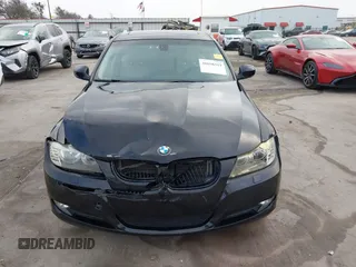 2011 BMW 3 Series 328i xDrive with VIN WBAPK5G50BNN24565, listed as a IAAI auction lot 41696511 with 112,008 mi miles. Bid and sale history available at carsss.com. Image 12.