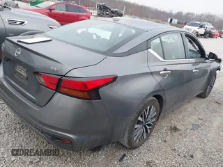 2024 Nissan Altima SV with VIN 1N4BL4DV1RN332189, listed as a IAAI auction lot 41779762 with 38,934 mi miles and . Bid and sale history available at DreamBid. Image 4.