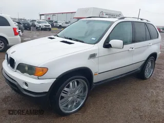 2002 BMW X5 3.0i with VIN 5UXFA53542LV72703, listed as a IAAI auction lot 41636879 with 1 mi miles. Bid and sale history available at carsss.com. Image 2.