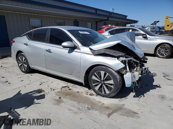 2021 Nissan Altima SV with VIN 1N4BL4DVXMN374921, listed as a Copart auction lot 49688715 with 60,698 mi miles and Salvage Title. Bid and sale history available at carsss.com. Image 4.