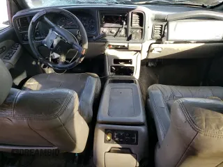 2002 Chevrolet Suburban LT with VIN 1GNFK16T02J261631, listed as a Copart auction lot 46933875 with Not provided miles and Salvage title. Bid and sale history available at DreamBid. Image 8.