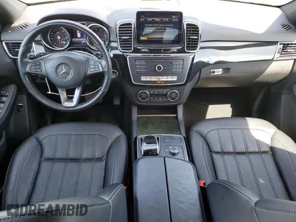 2017 Mercedes-Benz GLE 350 z VIN 4JGDA5HB3HA907859, wystawiony jako Copart lot #57353925 z przebiegiem 72 249 mil mil oraz Szkoda całkowita • Salvage title. Historia ofert i sprzedaży dostępna na DreamBid. Obrazek 8.