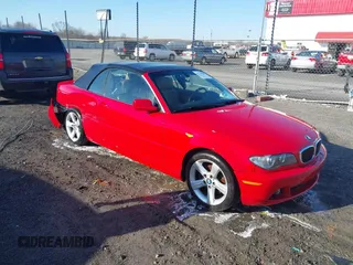 2006 BMW 3 Series 325Ci with VIN WBABW33486PX86165, listed as a IAAI auction lot 41719500 with 81,789 mi miles. Bid and sale history available at carsss.com. Image 1.