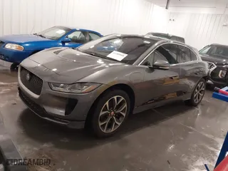 2019 Jaguar I-PACE HSE with VIN SADHD2S16K1F76477, listed as a IAAI auction lot 41289868 with 30952 miles. Bid and sale history available at carsss.com. Image 20.