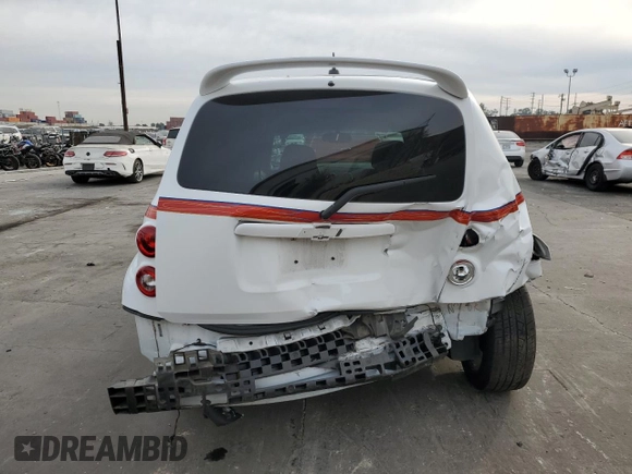 2011 Chevrolet HHR LS z VIN 3GCAAAFW8BS599437, wystawiony jako Copart lot #84327154 z przebiegiem 37 328 mil mil oraz Szkoda całkowita • Salvage title. Historia ofert i sprzedaży dostępna na DreamBid. Obrazek 6.