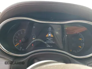 2014 Jeep Grand Cherokee Overland with VIN 1C4RJFCG4EC326325, listed as a Copart auction lot 49166645 with 128,261 mi miles and Salvage Title. Bid and sale history available at DreamBid. Image 9.