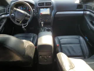 2017 Ford Explorer XLT with VIN 1FM5K7D8XHGC53415, listed as a Copart auction lot 87209724 with 100,261 mi miles and Non Repairable. Bid and sale history available at carsss.com. Image 8.