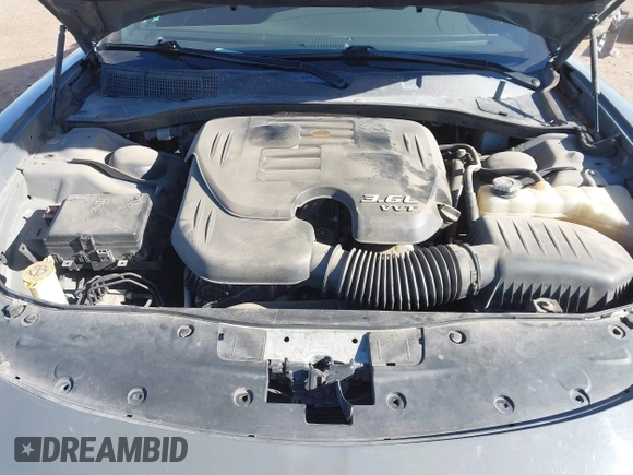 2018 Dodge Charger SXT Plus with VIN 2C3CDXHG3JH156322, listed as a IAAI auction lot 41799040 with 151,640 mi miles and . Bid and sale history available at DreamBid. Image 10.