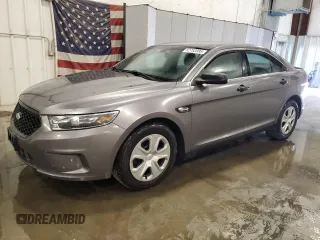 2015 Ford Police Interceptor z VIN 1FAHP2MK0FG132123, wystawiony jako Copart lot #62753995 z przebiegiem 150 593 mil mil oraz Szkoda całkowita • Salvage title. Historia ofert i sprzedaży dostępna na DreamBid. Obrazek 1.