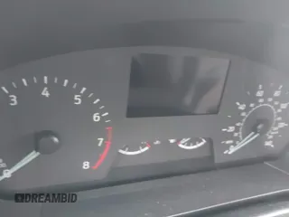 2022 Ford Escape SE z VIN 1FMCU0G68NUB97989, wystawiony jako IAAI lot #41954622 z przebiegiem Nie podano mil oraz . Historia ofert i sprzedaży dostępna na DreamBid. Obrazek 7.